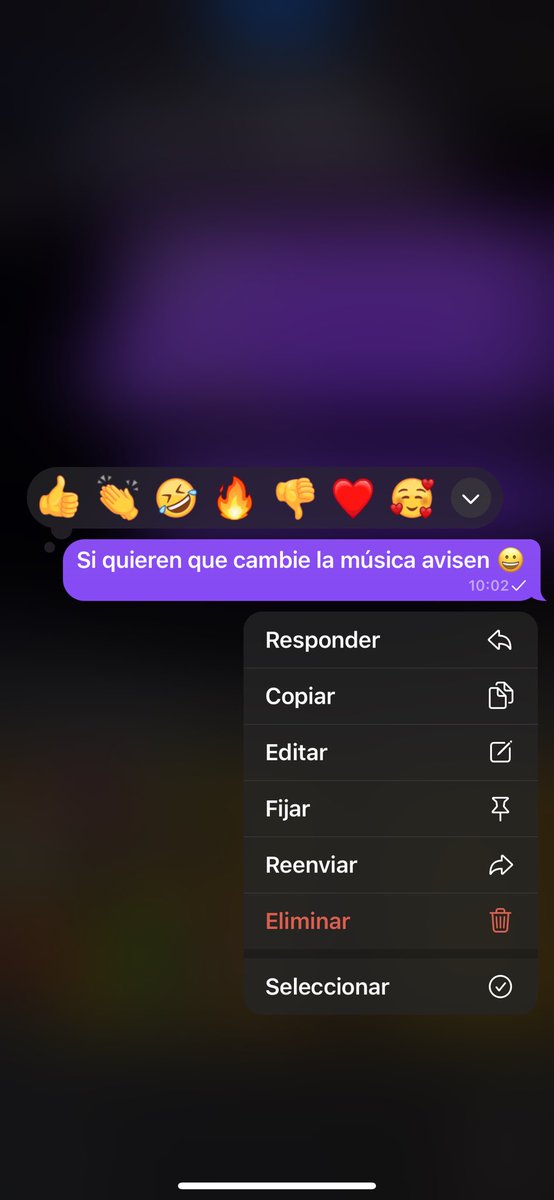 Liza_Duartee's tweet photo. Trabajando desde casa pero musicalizando la ofi 😂 https://t.co/oUvTj8unC3