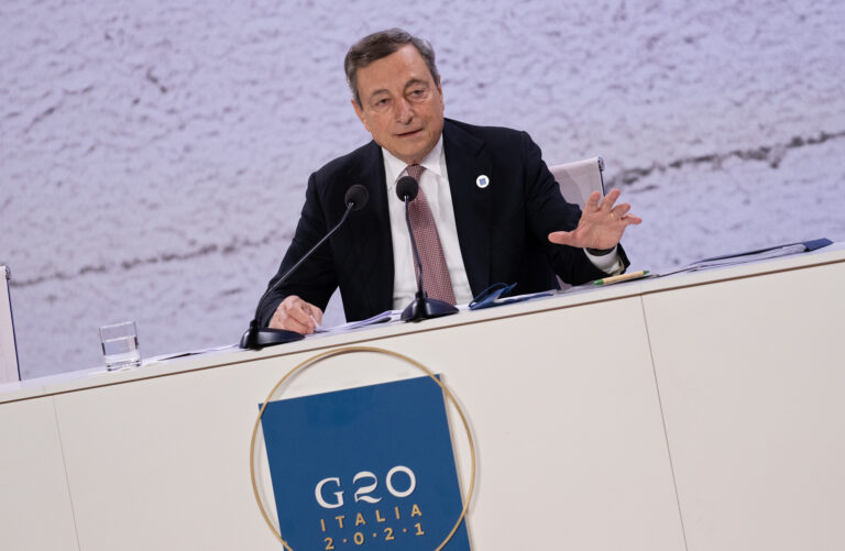 #Draghi all’#Europa: “Propongo un cambiamento radicale. Tasformare l'economia” // @Naffete #PolicyEurope publicpolicy.it/cio-che-propon…
