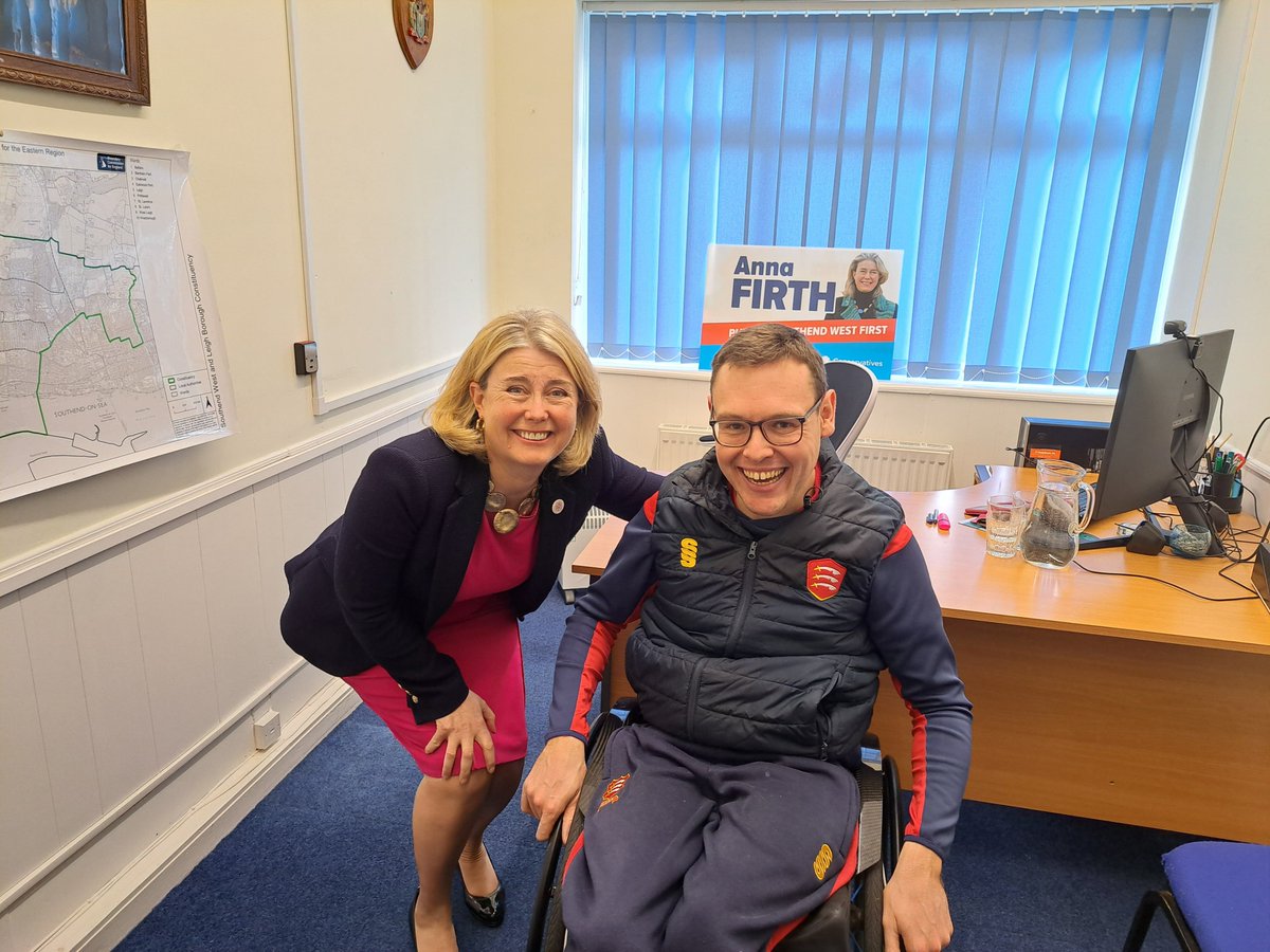 🏏Super 1s Cricket is coming to Southend! 💙 I was delighted to meet with Bradley from @EssexCCB at a recent surgery where he discussed the fabulous #Super1s initiative and how he hoped to bring it to Southend as soon as possible. 🤝 I am so pleased to see that the first…