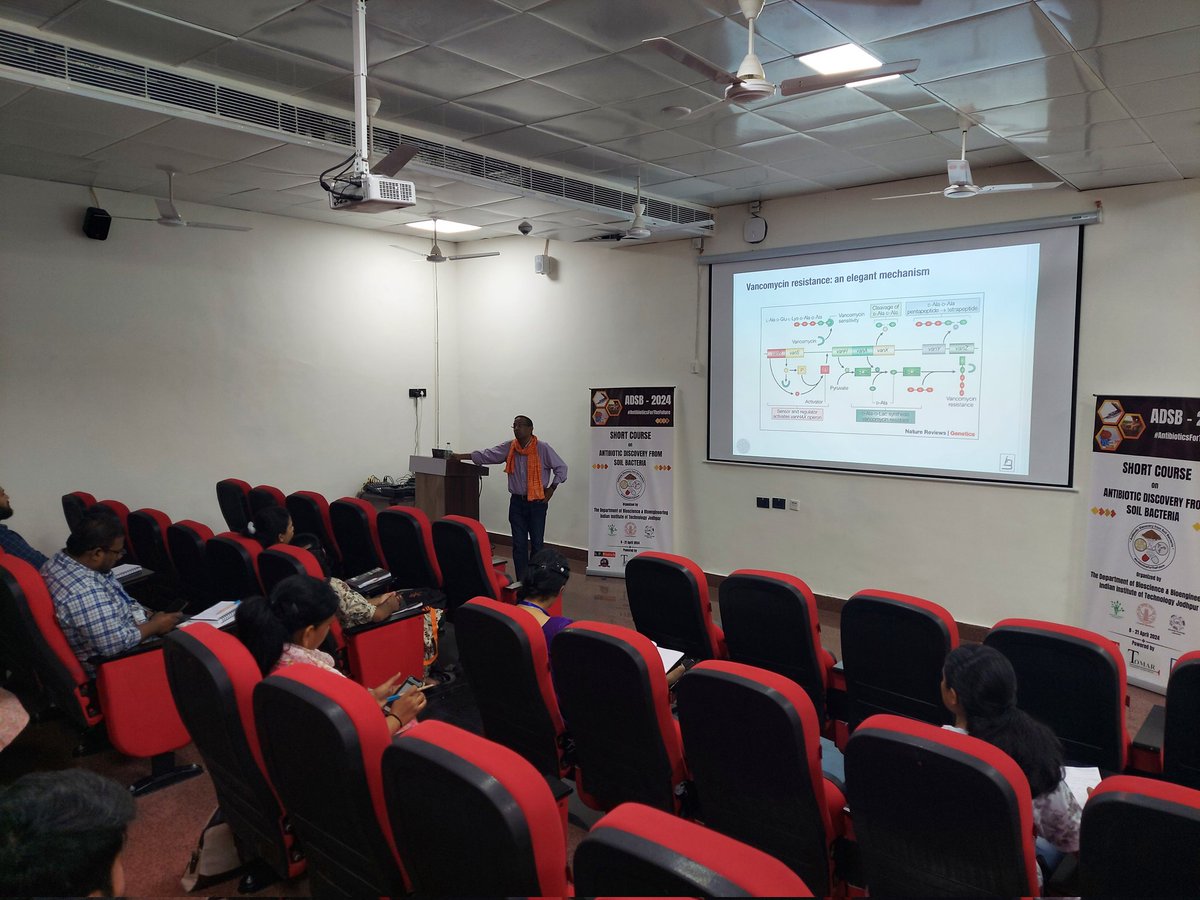 smanoharan_naan's tweet photo. Day 7 of #ADSB2024 inspired by @TinyEarthNet at @bsbe_iitj @iitjodhpur

We started with an interactive lecture on antimicrobial resistance and the mechanisms behind resistance by Prof. @bacteriophile https://t.co/5j6tHB0SBi