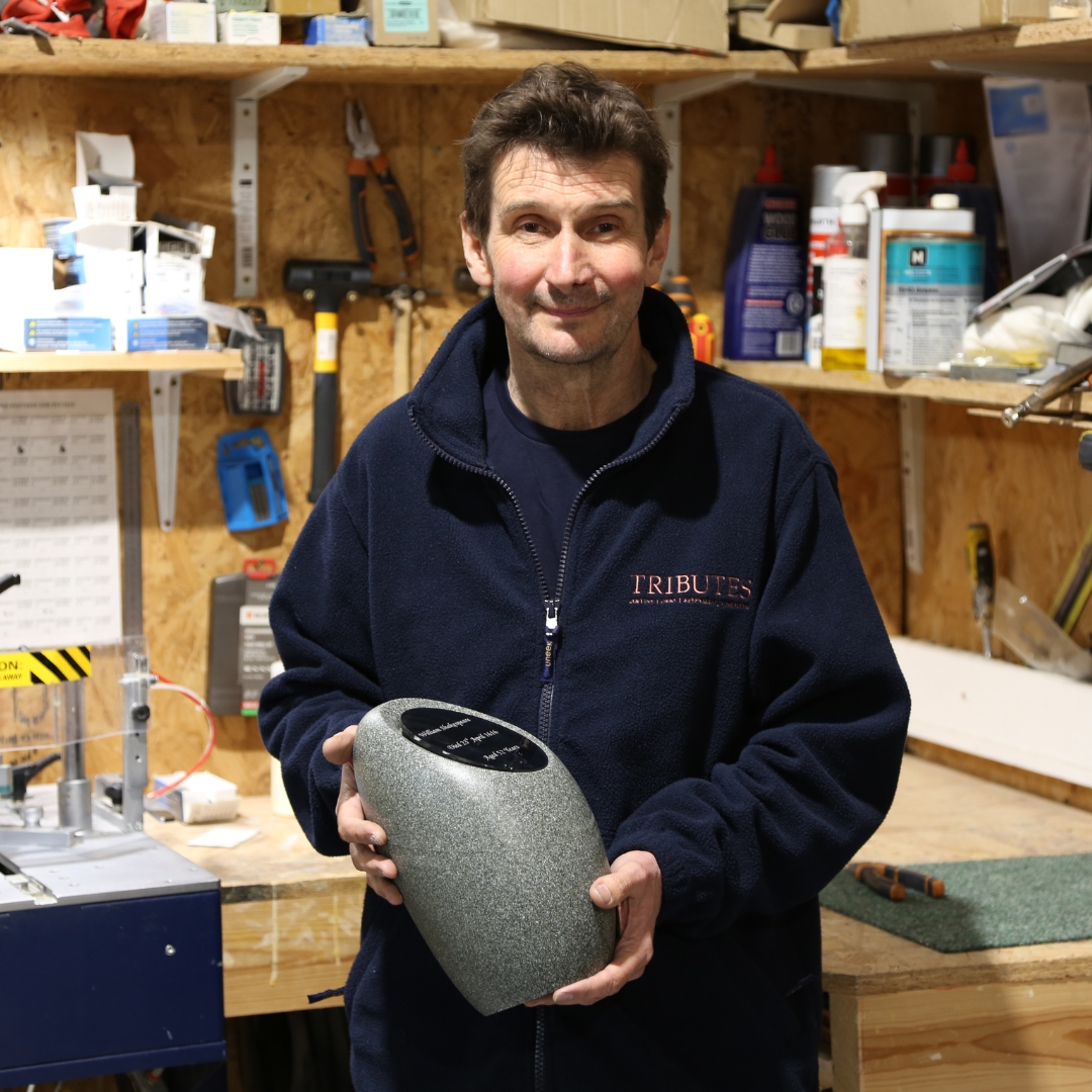 We are hugely excited to welcome Steven Smith as a permanent member of the Petributes team! 🎉

Read our article to find out how this innovative product designer is breathing new life into the pet cremation industry

LINK: petributes.co.uk/news/steven-sm…

#petcremation #productdesign