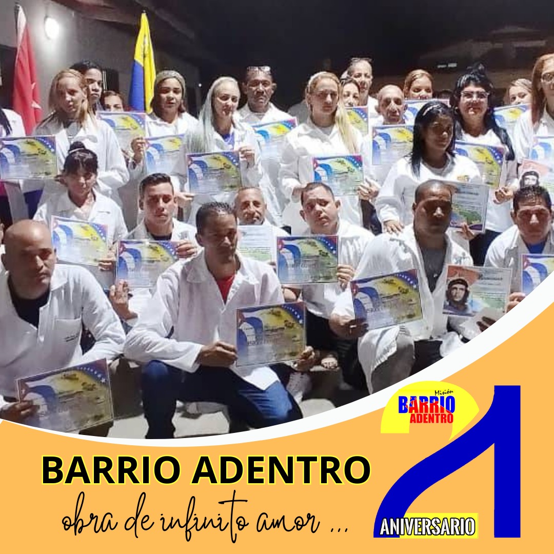 cubacooperaven's tweet photo. 🌟 Los médicos cubanos llevan consigo la luz de la esperanza, el internacionalismo y la solidaridad que nos caracteriza como revolucionarios cubanos. #21AniversarioBarrioAdentro #CubaPorLaVida https://t.co/1zuoJzbGPn