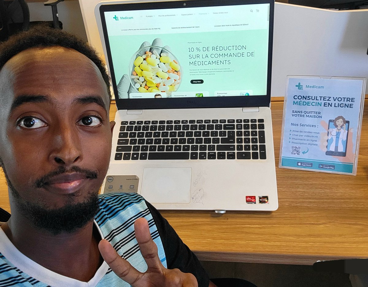 youssouf253's tweet photo. Voici comment j'ai démarré mon entreprise avec juste un ordinateur et une connexion 🌟

Tout a commencé avec un rêve et un ordinateur portable.

J'avais une vision d'une entreprise qui me passionnait. Celle de @medicam253 https://t.co/My0wltPwSg