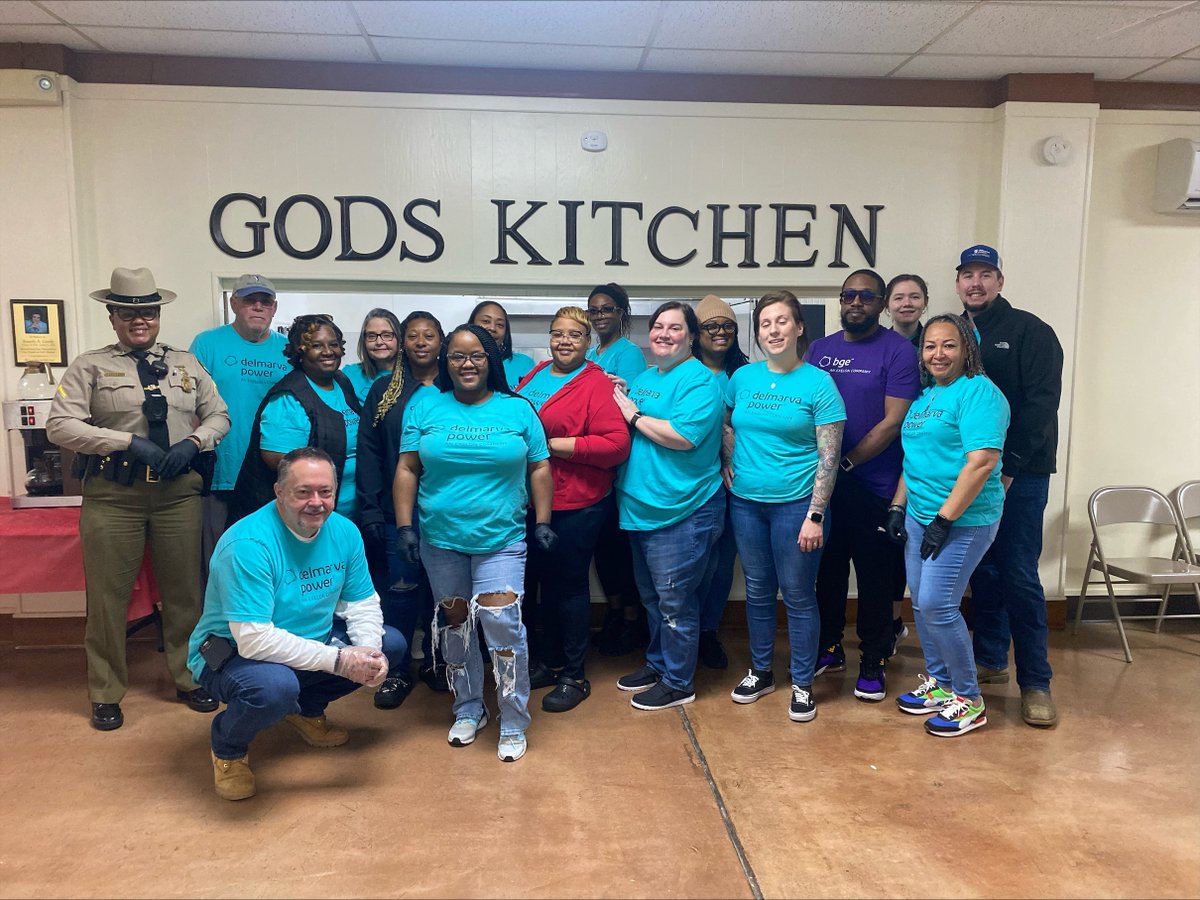 Proud of our team at Delmarva Power, alongside @MyBGE & @ACElecConnect, for coming together today to cook & serve over 130 lunches at God’s Kitchen in Salisbury, MD! It’s all about giving back during #NationalVolunteerMonth. #MoreThanEnergy