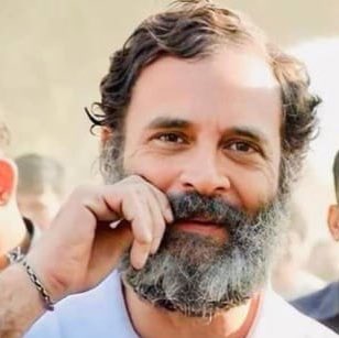 LoliticsIN's tweet photo. ⚡️⚡️⚡️⚡️⚡️
Looks like Modi is feeling the heat!
From fake promises to scripted interviews, using ED and CBI, the pressure is on.
Sleepless nights ahead for Modi as Rahul Gandhi's victory seems inevitable.
#ModiScared #RahulForPM #NarendraModi #RahulGandhi #SupremeCourt https://t.co/AZ6IMIkoyI