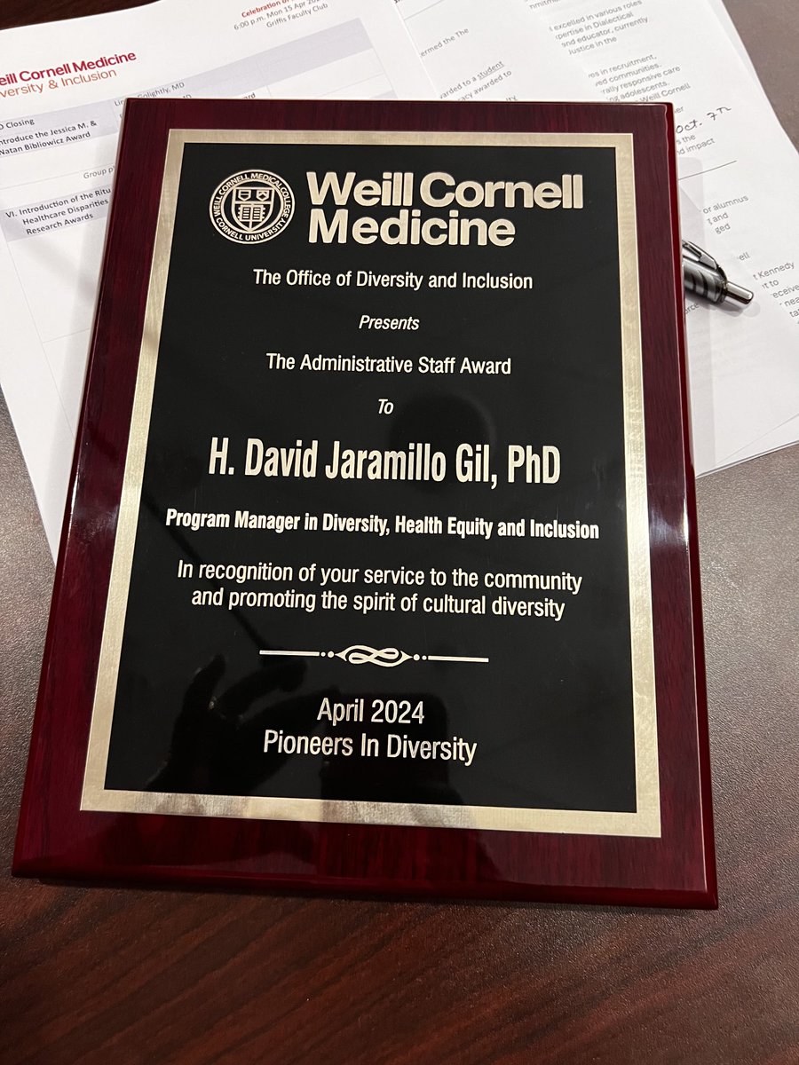 Huge congratulations to ⁦@WCMRadiology ⁦@WCMRadDEI⁩ ⁦@hjaramillogil⁩ for his Pioneers in Diversity Award last night from ⁦@WeillCornell⁩ . You are truly incredible and it’s been a real privilege to work closely with you over the past 3+ years !!