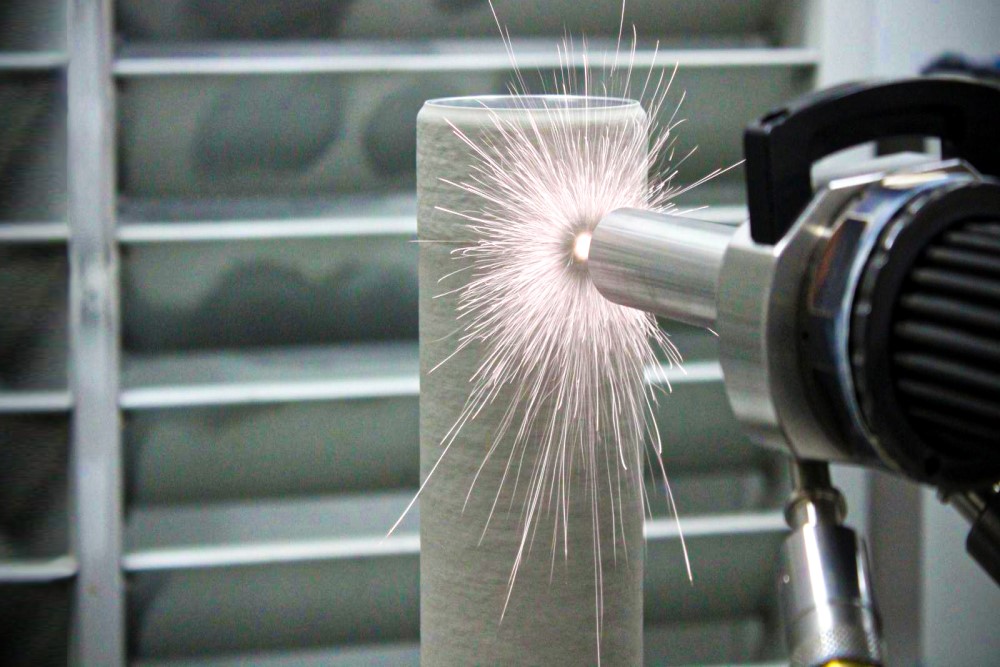 🏭Plongez dans l'#innovation prometteuse #ColdSpray !

🔬Notre Centre des #Matériaux ouvre de nouvelles perspectives dans la fabrication de pièces métalliques  grâce à ce procédé de projection dynamique par gaz froid.
Découvrez ses applications variées:  vu.fr/SzByo