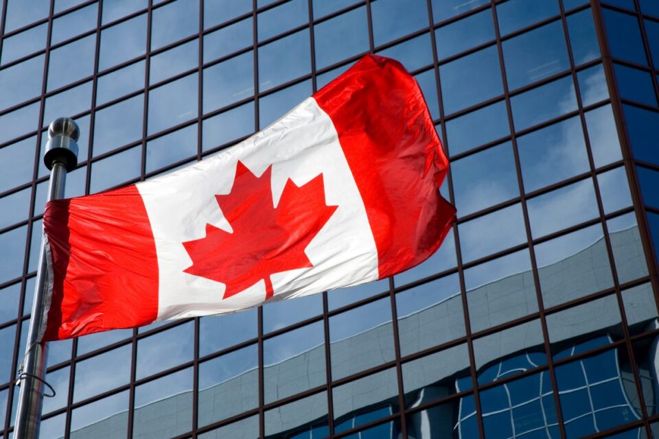 #FX Costs Cut Out for #Canadian Businesses Following #Airwallex Virtual Card Launch

#financialservices #fintech #banks #banking #payments #digitaltransformation #nyfintechweek #SeamlessDXB #DubaiFinTechSummit #BackbaseEngage

thefintechtimes.com/fx-costs-cut-o…