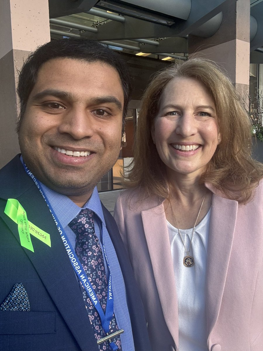 Thank you to @AACAP’s Congressional Champion Award recipient, @RepKimSchrier MD, for being a strong mental health advocate for children! 
#AACAPLC24 #mentalhealth #mentalhealthmatters #captweet 
@APApsychiatric @AmerAcadPeds @AmerMedicalAssn @hospitals4kids @JAACAP @CAP_MSR