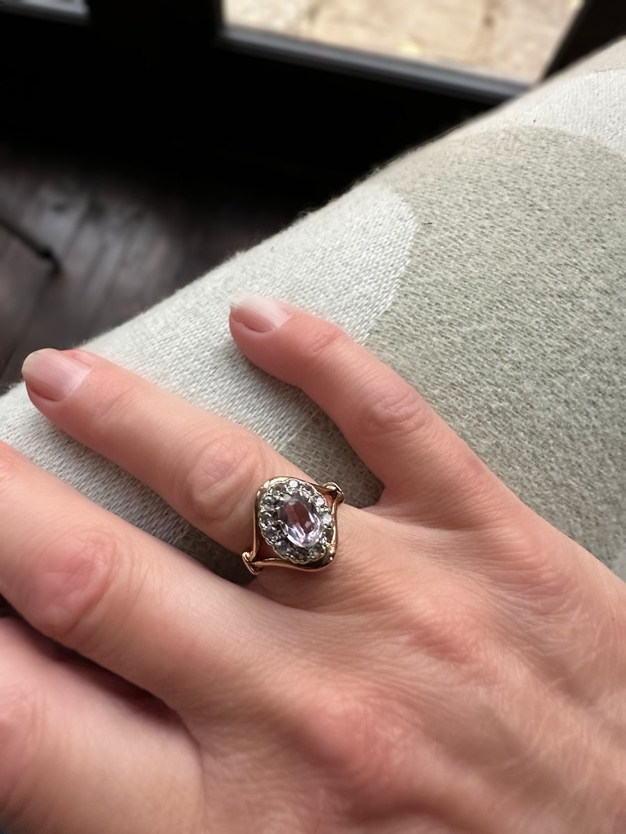Romyjeanvandp's tweet photo. Victorian 9 ct gold ring, set with a pale Amethyst stone & 12 high quality round cut Diamonds, hallmarked for Birmingham 1897. For sale £415.00
https://t.co/KZrxIIFFNd
#vintagejewellery #antiquejewelleryforsale #victoriandiamondring #victorianring #antiqueamethystring https://t.co/qOpQLwpDbn