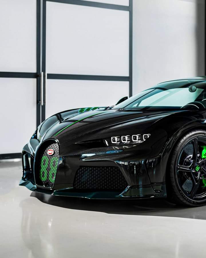 Shield_Ferrari's tweet photo. Bugatti Chiron Super Sport 🇫🇷 🇮🇹 🇩🇪 🇭🇷 

#BUGATTI #CHIRONSuperSport #w16 #bugatticar #MadeInFrance #Rimac #RimacAutomobili #madeincroatia #speed #instadaily #exoticcars #LuxuryCars #hypercars #SuperCar #supercars  #sportcars #Cars #Superauto #supercarro #design

@Bugatti https://t.co/xNX04k0tvS