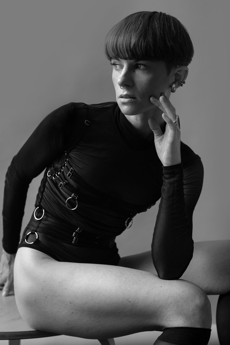 leo_refusal's tweet photo. Harness set with Ephelis. https://t.co/wiL3w8eEU5