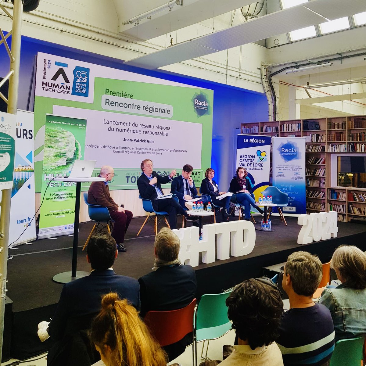 RCValdeLoire's tweet photo. #HumanTechDays 💾
📣 Les acteurs du #numérique sont réunis à @mametours pour la première Rencontre régionale du numérique responsable organisée par la @RCValdeLoire et @GIPRecia : un moment clé pour les #HTD2024 ouvert par le VP de Région @jp_gille 👤
🔗 https://t.co/s5RyitYlR0 https://t.co/ZkHXSNpWso