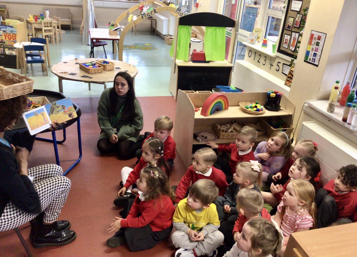 ourFAB_EYFS's tweet photo. Ladybirds had a Super Start to our new topic, Exploring Environments! We travelled to Kenya through role play. We arrived at the airport with our tickets. We then boarded an aeroplane, finding our seat number and colour row before taking off! ✈️🌍 @trustilluminate @ourFABschool https://t.co/9zPuodmwAT