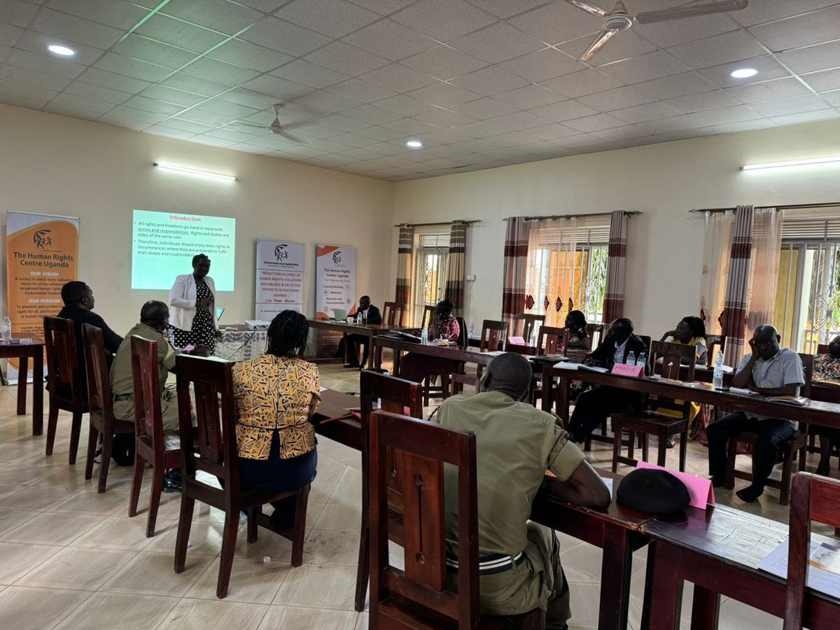 HRCUG's tweet photo. human rights based approach to implemetation of laws . Essentially, our goal is to improve  the capacity of access to justice actors, duty bearers and #HRDs to apply human rights standards in the implementation of Prevention and Prohibition of Torture Act (PPTA), 2012; the
/2 https://t.co/SEAzKRXLTT