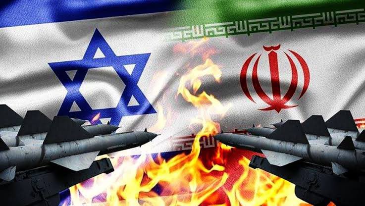 🔴ABD istihbaratı, İsrail'in İran'a yönelik dar ve sınırlı bir saldırısını değerlendiriyor. -CNN