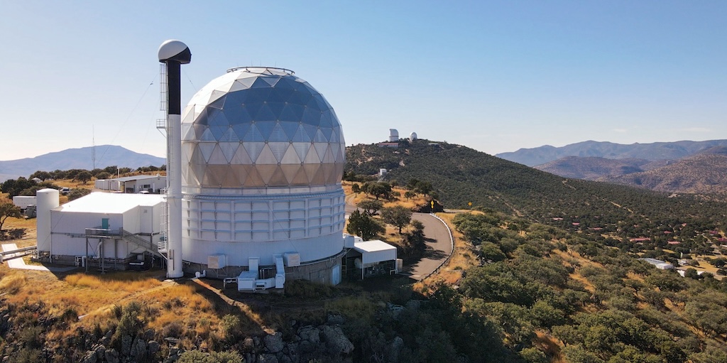 Want more astronomy after the total solar eclipse? A model of the iconic Hobby-Eberly Telescope dome was in ATX at #InThePathOfTotality, thanks to our partnership with @SimonsFdn, and you can visit the 10-meter telescope in person. Head to @UTAustin’s McDonald Observatory!