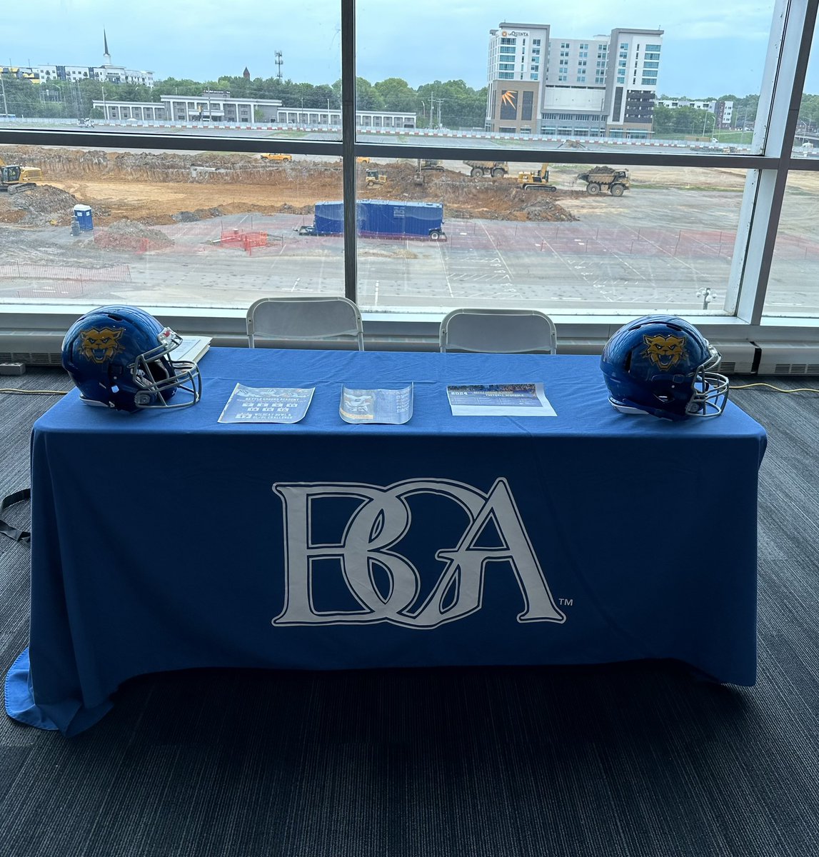 All set up at the @TFCAFootball college recruiting fair @NissanStadium