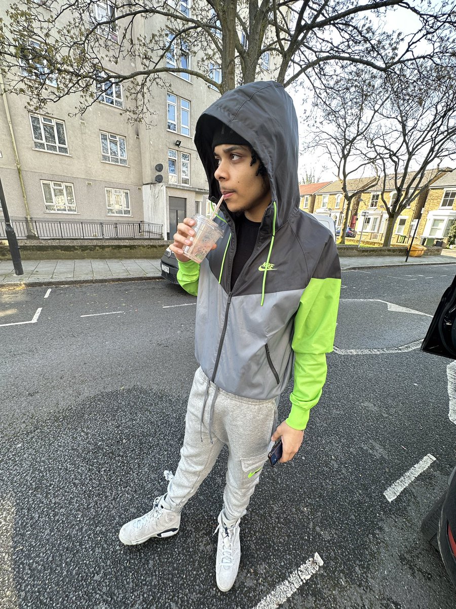 clutchadan9's tweet photo. @ashtonbetrim Loyal’s a understatement mann https://t.co/eXhqZLooch