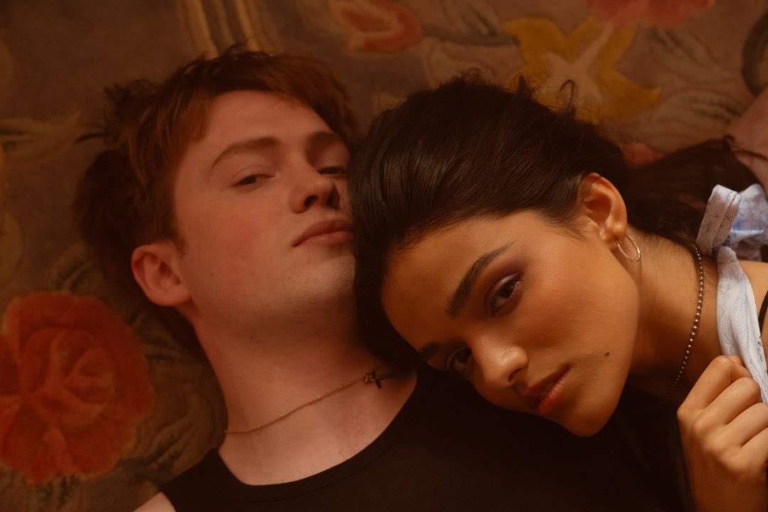 First look at Kit Connor & Rachel Zegler in the upcoming adaptation of ‘ROMEO + JULIET.’