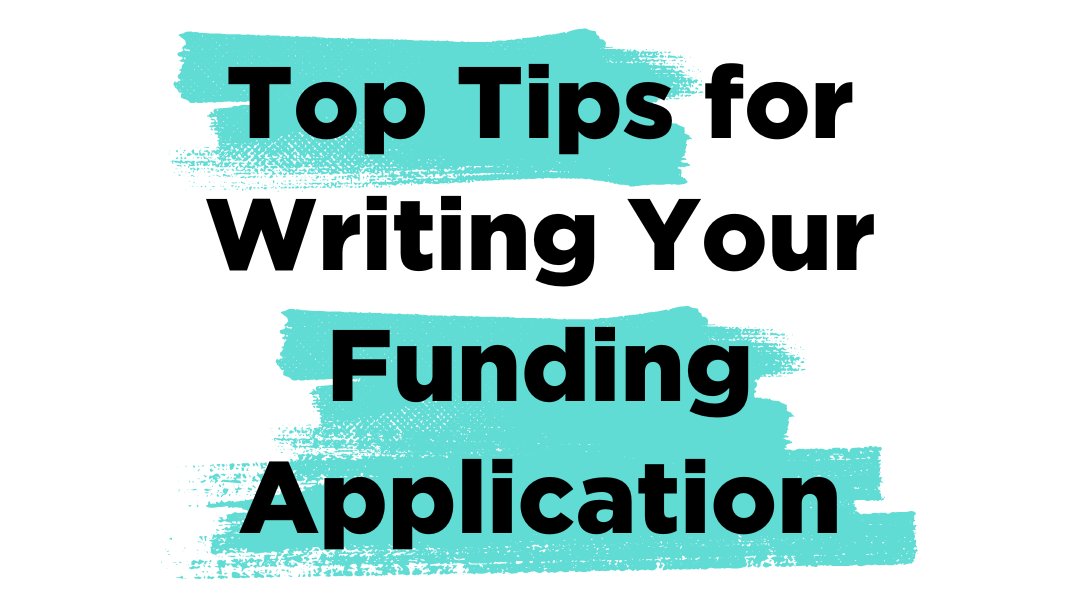 In our latest blog, Emily Turner, Artichoke's Head of Trusts & Foundations, reveals where you can find #fundingopportunities, her top tips for #grantapplications & how to handle rejection. 

📝 Read the full article via 𝓣𝓱𝓮 𝓐𝓻𝓽 𝓸𝓯 𝓘𝓽 𝓑𝓵𝓸𝓰 - artichoke.uk.com/top-tips-for-w…