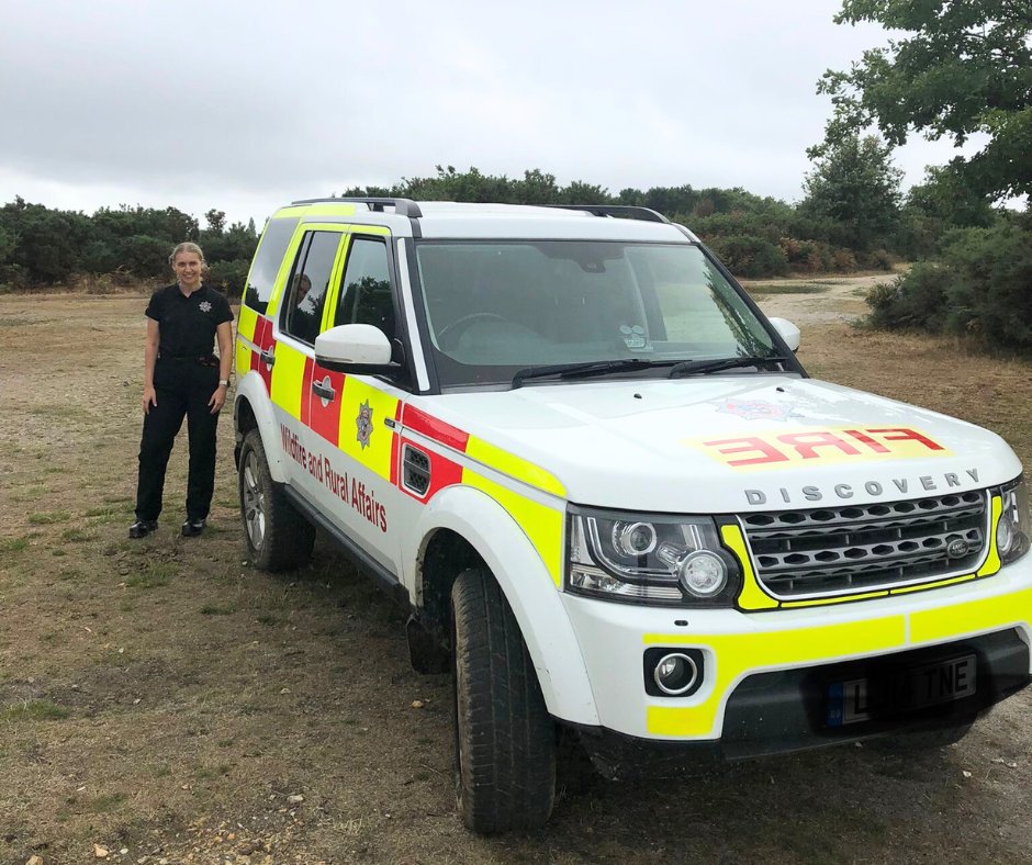 This is Marli, Rural Affairs Officer at Surrey Fire & Rescue Service! Please join us in thanking her for all the fun we had during Wildfire Awareness Week in the Easter holidays 👏 👉 tbhpartnership.org.uk/news/wildfire-… #ThamesBasinHeaths #BeWildfireAware @SurreyFRS