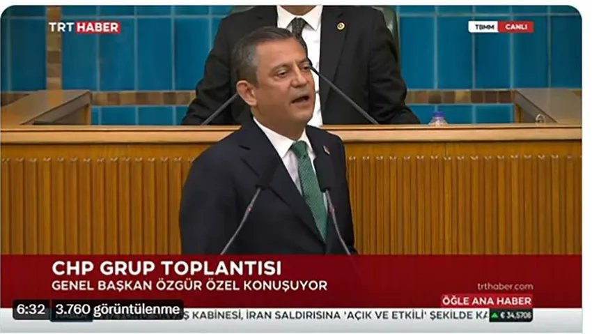 🔴TRT, CHP Genel Başkanı Özgür Özel'in grup toplantısındaki konuşmasını 6 dakika boyunca canlı olarak yayınladı ➡️toplumsal.com.tr/trt-ozgur-ozel…