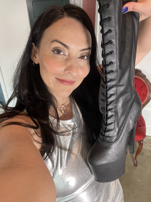 Height humiliation custom shoot went great! So much fun. Ty for all the great ideas, I&rsquo;m looking forward