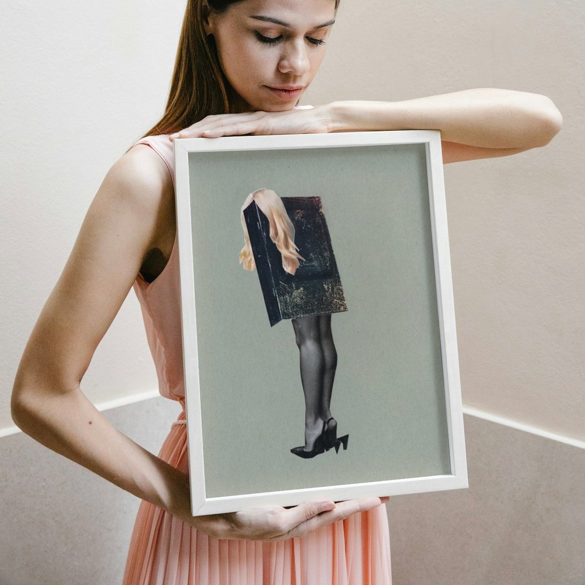 lauram1psum's tweet photo. Fancy winning some free art? I'm offering a chance for new subscribers to win one of these A3 HQ matte photo prints. Just sign up to the link to be in with a chance - easy! #freestuff #competition
https://t.co/P1AkT9eyGZ https://t.co/9yfMRurmyH