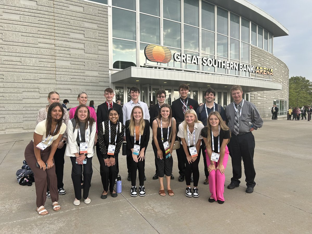 STJfbla's tweet photo. Day 3: Awards of Excellence Ceremony. We are ready to see how all of our competitors did at this years FBLA State Leadership Conference. @stjKristinLorts @STJSchools @STJ_Activities @mofbla #StjFBLAsuccess https://t.co/zJ9eIbvhwF