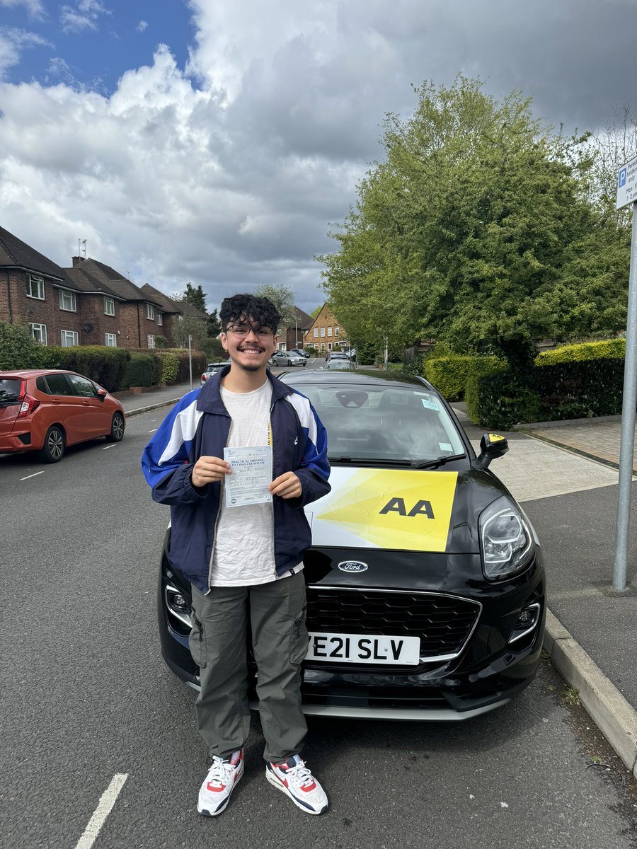 I don’t think I have ever seen someone so relaxed taking their driving test, barely a pulse on this lad. Well done Brandon, fantastic effort. #pinner #ealing #hanwell #northolt #ruislip #drivingtestpassed #drivingtest #drivingtestsuccess #drivingtestpass #drivinglessons