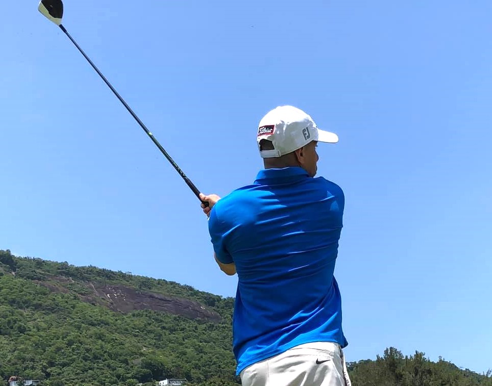 O ex-piloto de Fórmula 1 Rubens Barrichello, o bicampeão olímpico com a seleção brasileira de vôlei Giovane Gávio e o ex-jogador de futebol Dario Conca participam do Pro-Am do 69º ECP Brazil Open, nesta quarta-feira no Campo Olímpico de Golfe.

cbg.com.br/barrichello-gi…
