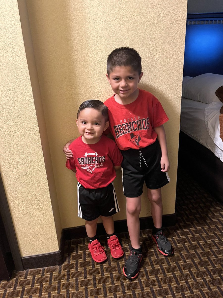 I will forever love the mom/wife life. 🧡