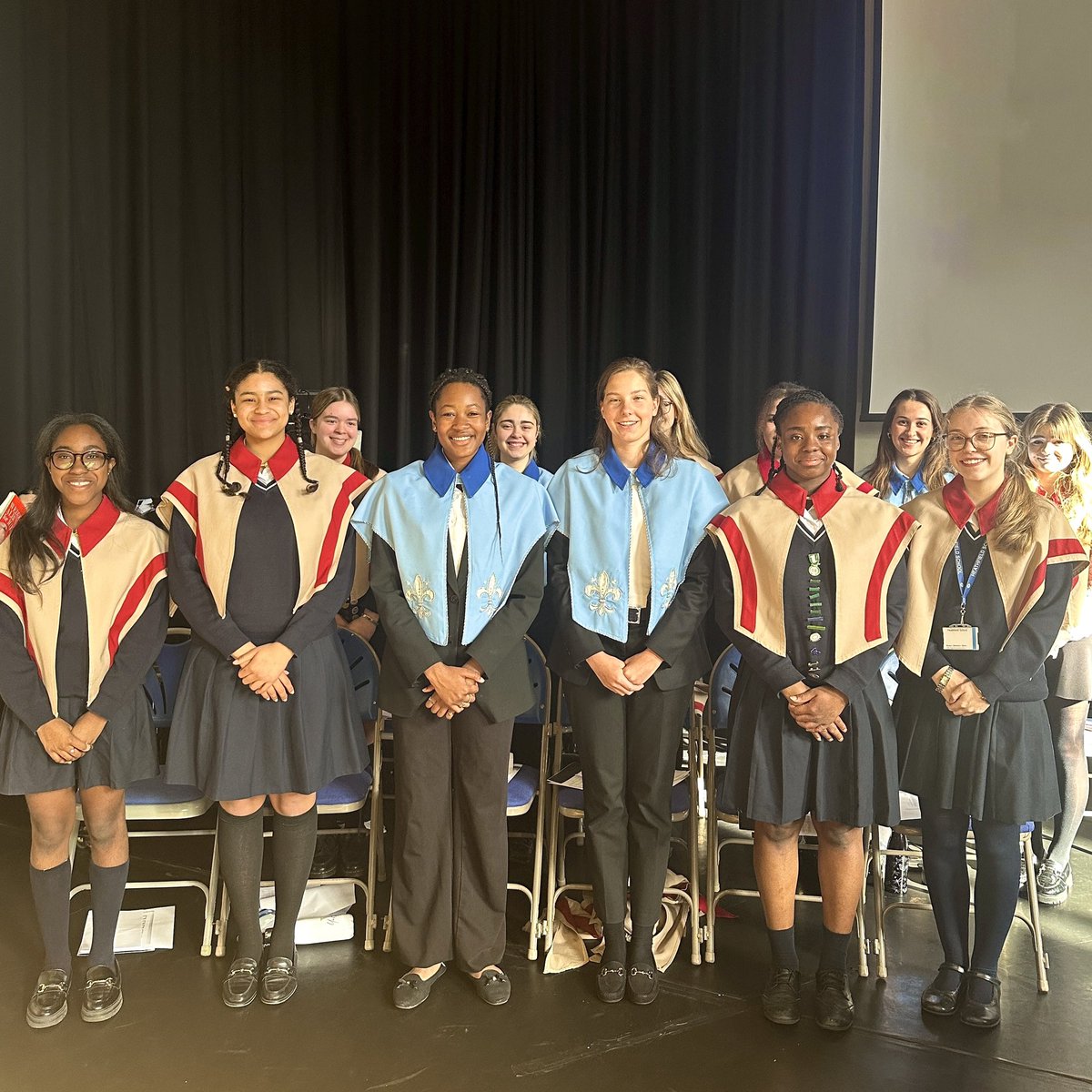 HeathfieldAscot's tweet photo. A fantastic start to the Summer term with a rendition from the Top 12 Choir in this morning’s assembly. Welcome back everyone! 🎶 

#firstdayback #backtoschool #top12choir #assembly #125heathfield #iloveboarding #heathfield #heathfieldschool #heathfieldascot #boardingschool https://t.co/53KhQKVlTR