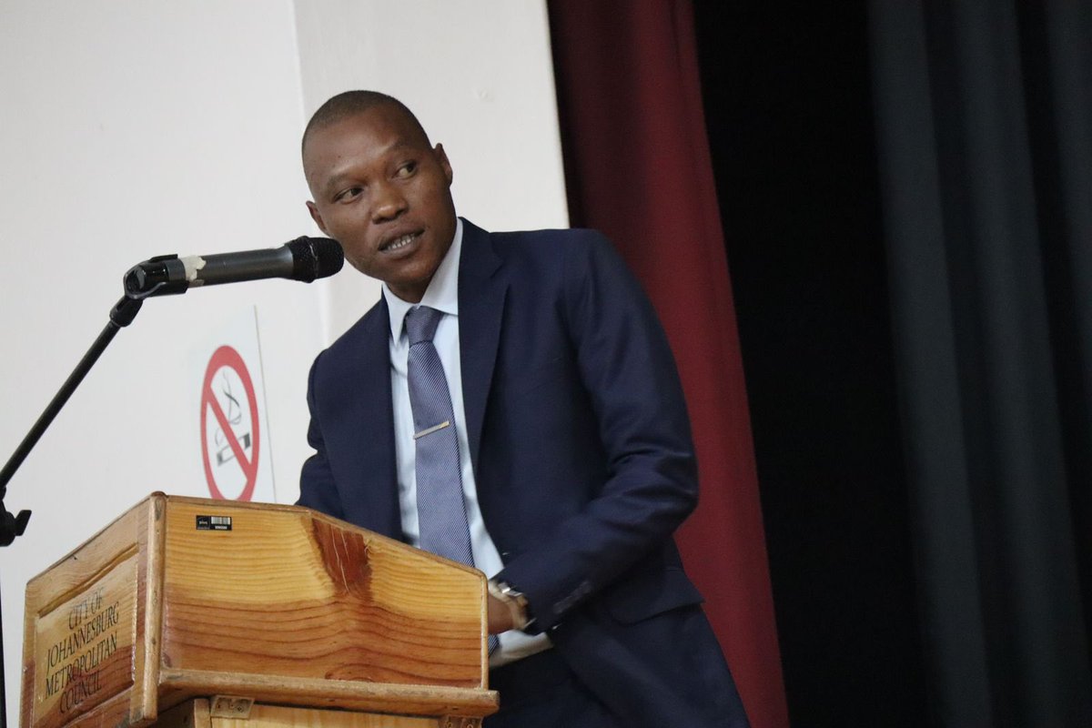 DadaMorero's tweet image. Dumelang badudi ba Toropo Kgolo ya Johannesburg.

Today we are at the IDP stakeholder engagement in Region E. 

IDP serves as an important tool for the City’s developmental strategy, planning, and interventions whilst taking into account people&apos;s inputs and needs.