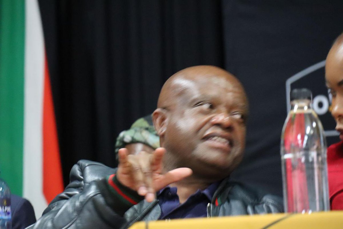 DadaMorero's tweet image. Dumelang badudi ba Toropo Kgolo ya Johannesburg.

Today we are at the IDP stakeholder engagement in Region E. 

IDP serves as an important tool for the City’s developmental strategy, planning, and interventions whilst taking into account people&apos;s inputs and needs.