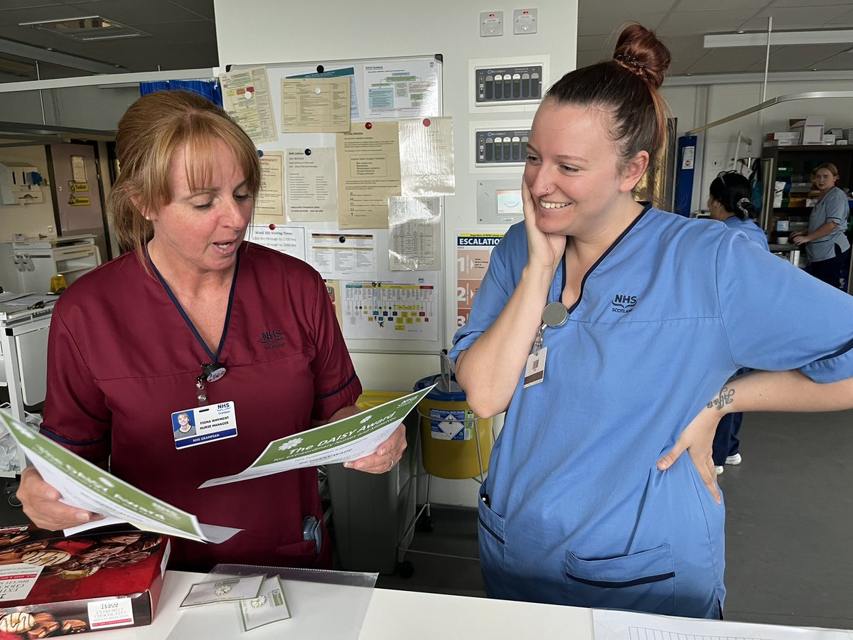 Claire McNab tweet media