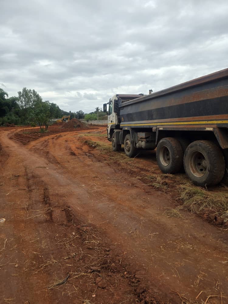 TalmachPVT's tweet photo. Site clearing done @ Elizabeth - Greendale. Over to you - @TurnburyProp. https://t.co/qjyR09EyNq