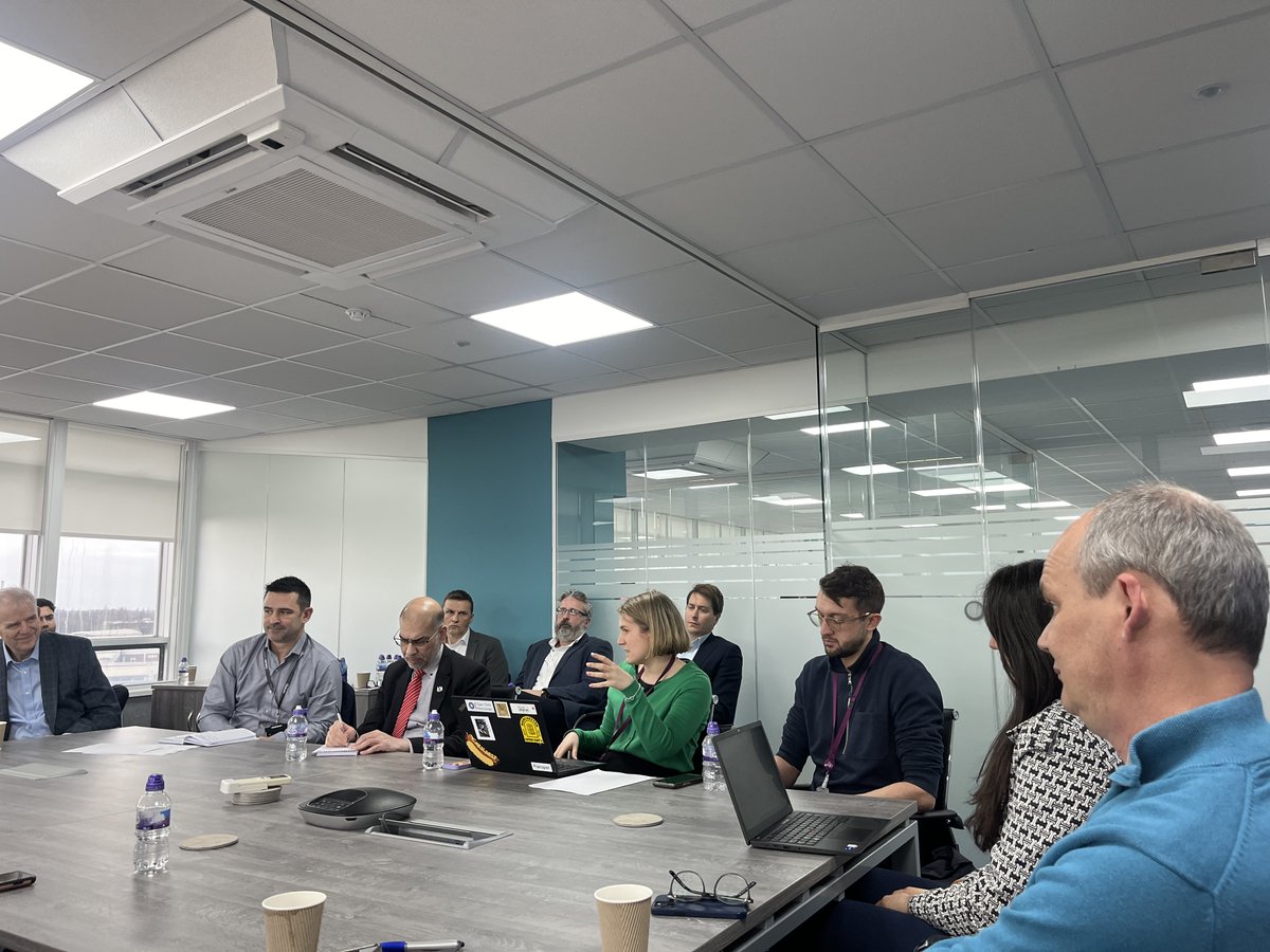 We had an insightful roundtable with @techUK at our #Manchester #datacentre earlier this year. We explored how #Datacentres can drive growth in the region, enhance their #Sustainability and meet their skills needs. 📚 ➡ datum.co.uk/insights/news/… #ManchesterTech #colocation