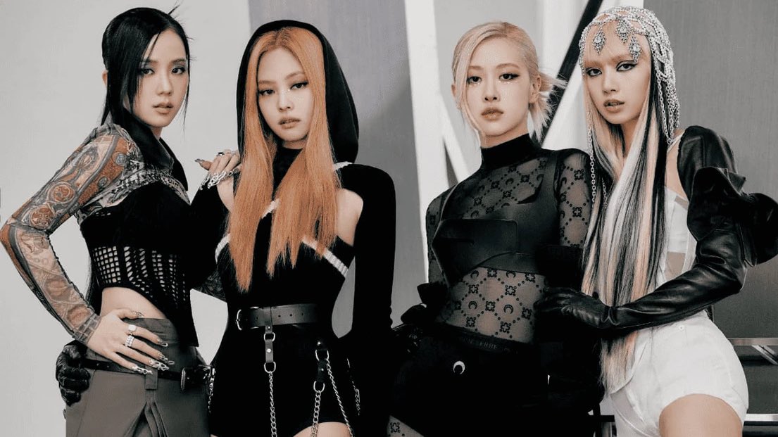 twicebsocial's tweet photo. Most Followed Kpop Girl Group on Line Music Japan 🇯🇵:

#1 TWICE — 1.38 Million Followers 🔥
#2 BLACKPINK — 510K Followers
#3 LE SSERAFIM — 240K Followers

#TWICE #트와이스 @JYPETWICE https://t.co/LhDim09uWF