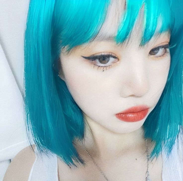 she cooks cream soup and its taste is cocoloco