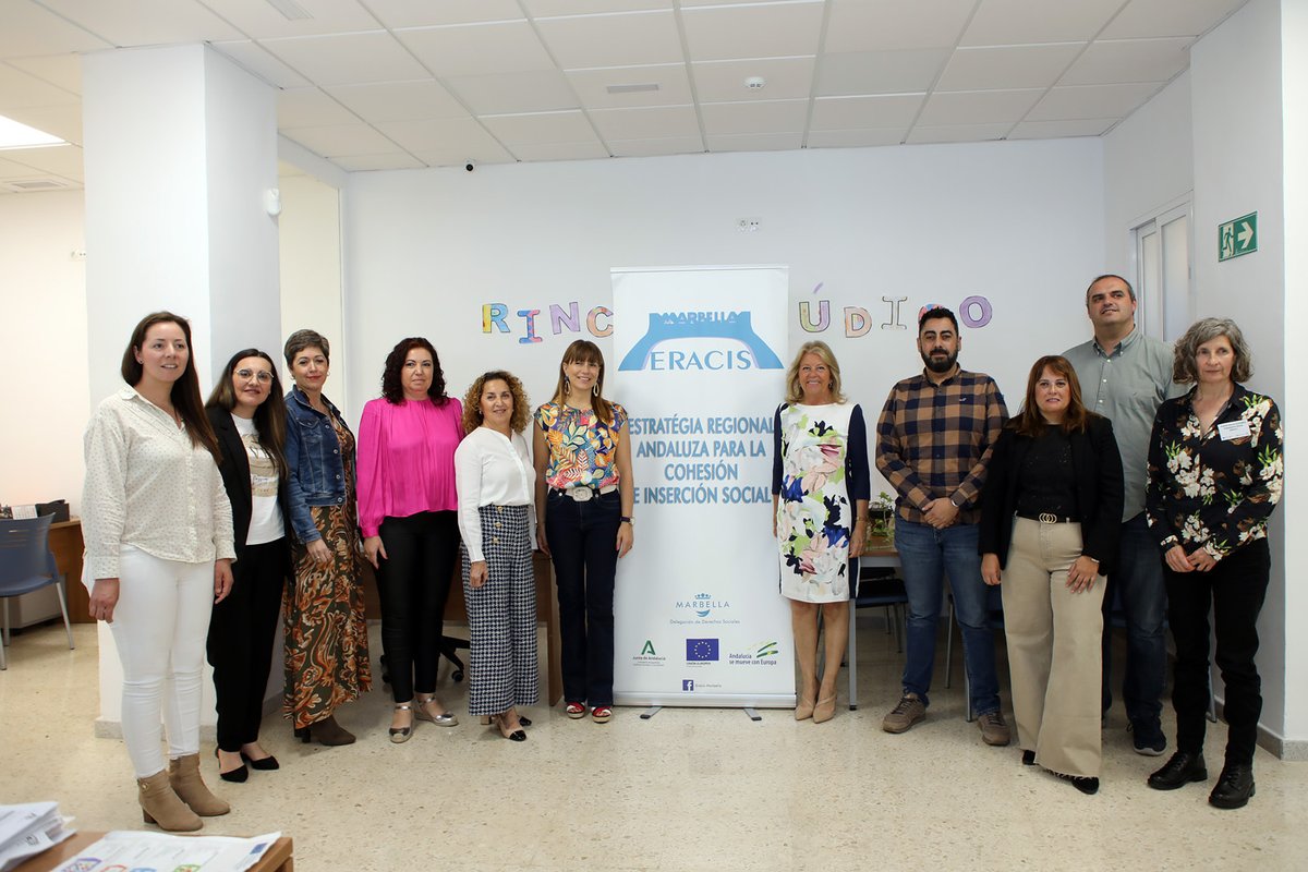 🔉El Ayuntamiento y la Junta ponen en marcha el programa Eracis + en el Centro Cívico Las Albarizas para mejorar la inserción laboral de 850 personas en riesgo de exclusión social del municipio👉 marbella.es/actualidad/ite… #Marbella