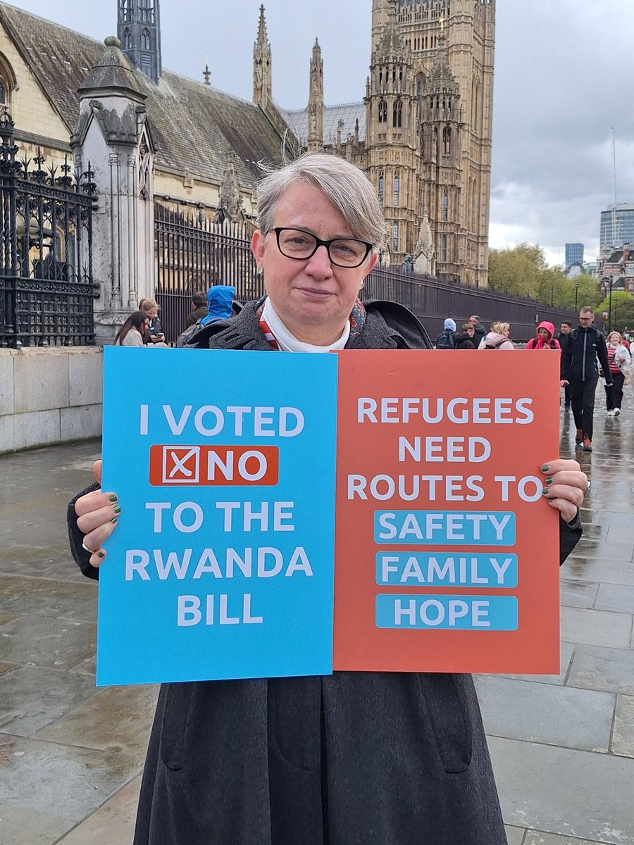 #RwandaBill - the subject of today. Your @TheGreenParty peers will be doing our utmost to get #HouseofLords standing firm for #RefugeesWelcome, #HumanRights and #RuleofLaw