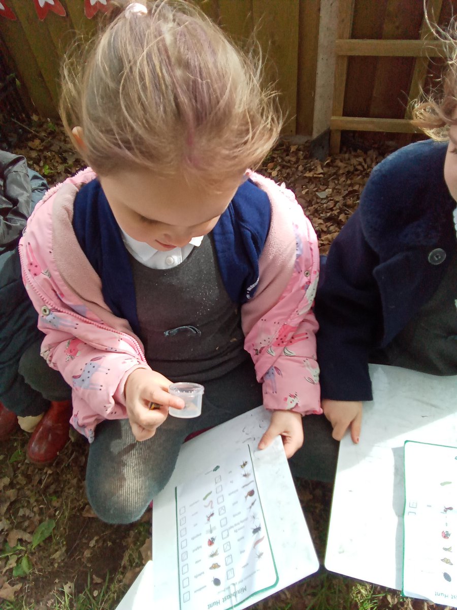 Exciting start to our new topic 'It's a bug life', with a bug hunt round our school gardens. @ForestSchoolsUK @OutsideLearning @BBCSpringwatch