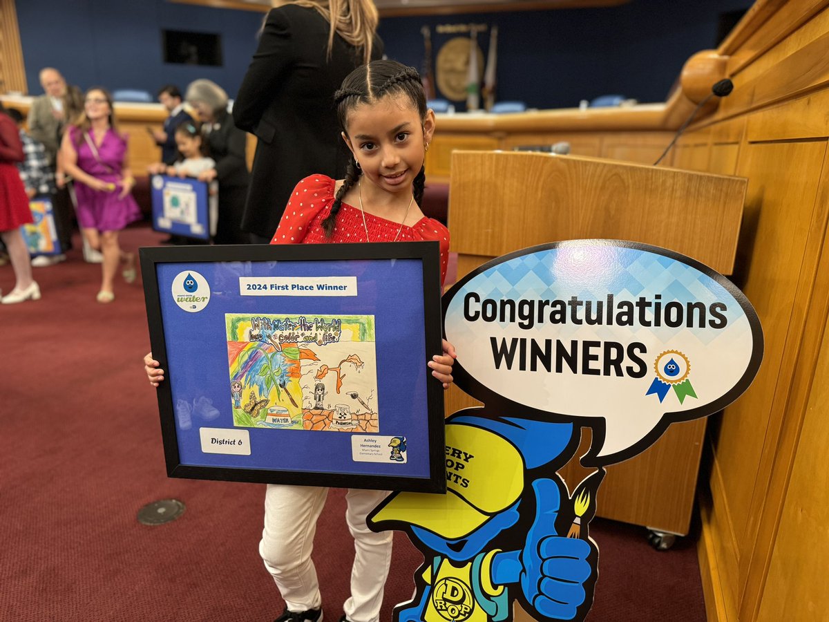 Congratulations to the champions of the @MiamiDadeWater Children's Water Conservation Poster Competition! A special mention goes to Ashley Hernandez from Miami Springs Elementary in District 6, who secured the #1 spot! 🎨👏 #FlaPol #DadeFirst