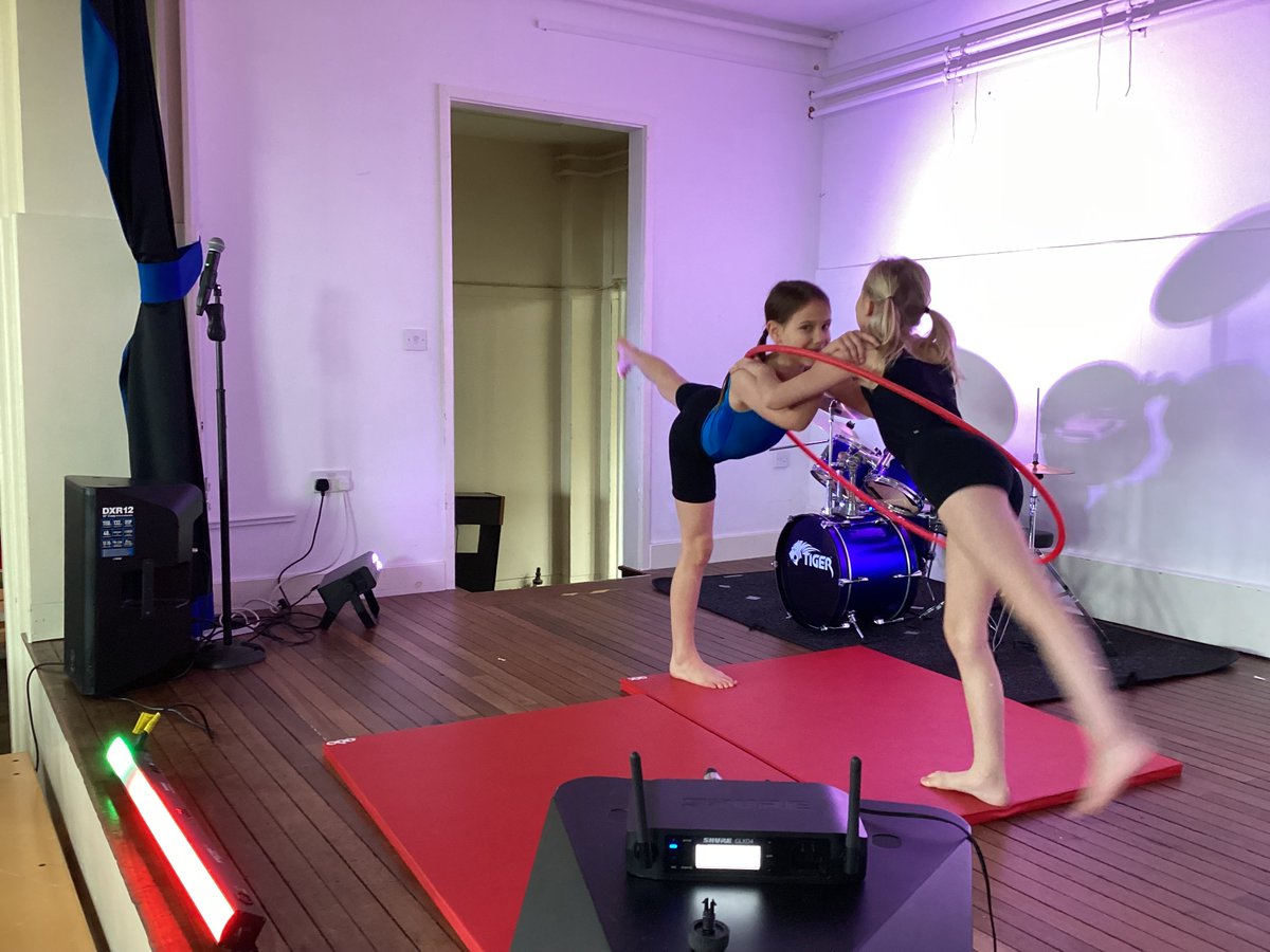 PrimaryDell's tweet photo. Before the Easter break we held our annual Dell's Got Talent event! Our Dell junior leaders were the judges, and we are so proud of all of the performers #dellfamily https://t.co/XhY8SZnfcU