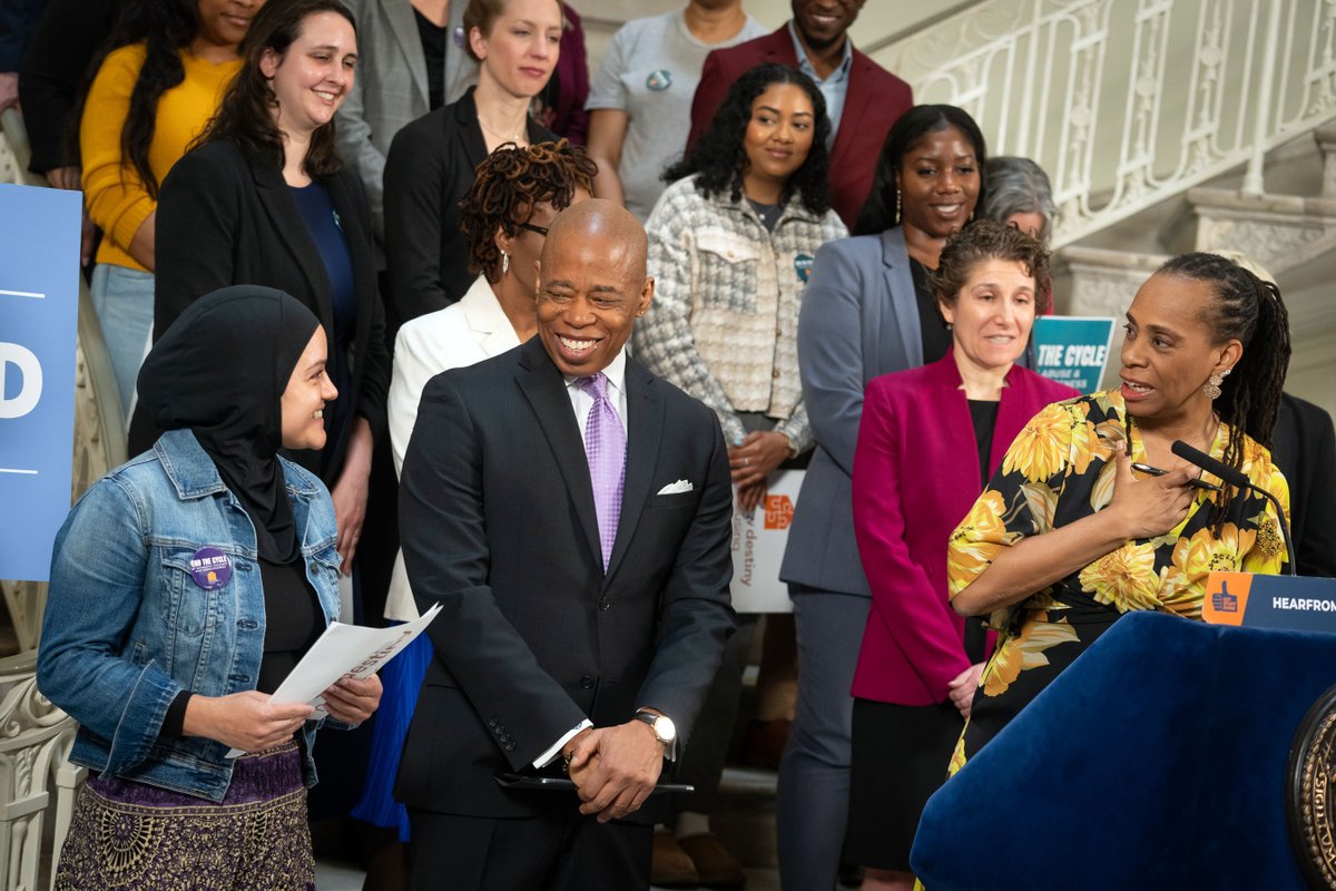 ICYMI: This week @NYCMayor and @NYCDSSCommr announced a new pilot program that will help domestic violence survivors move into permanent and SAFE housing sooner. We are also expanding eligibility for other housing programs to better help survivors. nyc.gov/office-of-the-…