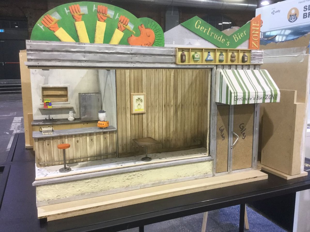 This game is a labor of love and it shows in every handcrafted detail. Can't say that I've seen many games in person but Harold had me hooked since day one. ♥️ #indiedev #Unity3d