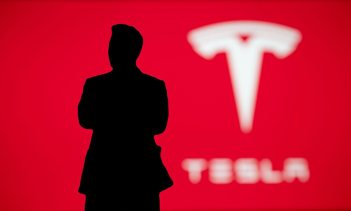 Tesla to lay off more than 10% of workforce. The layoffs will affect about 15K workers worldwide, per CNBC.
