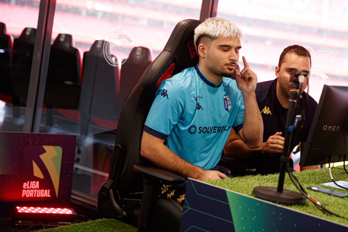 Fechei os olhos e imaginei que a #eLigaPortugal vai criar uma conta no X 

Será possível acontecer? <a href="/ligaportugal/">Liga Portugal</a>